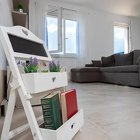 Casa Viola - Regarda Travel Apartment