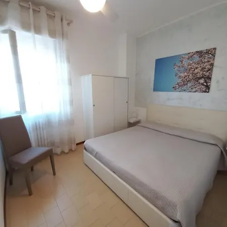 Elisabetta Ii Apartment Lazise