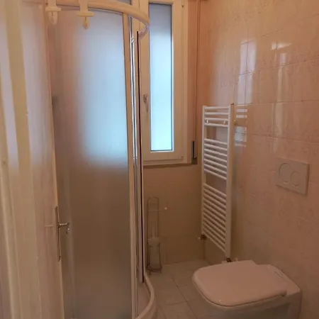 Elisabetta Ii Apartment Lazise
