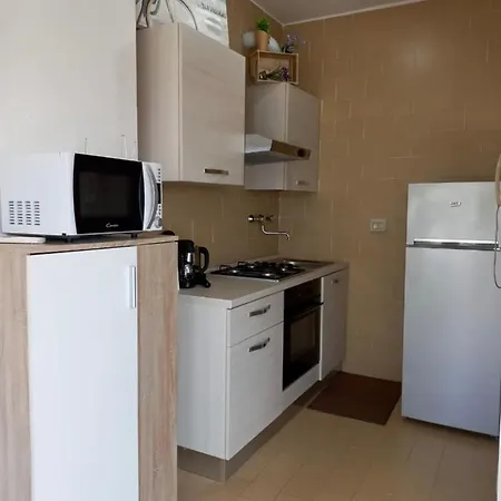 Elisabetta Ii Apartment *