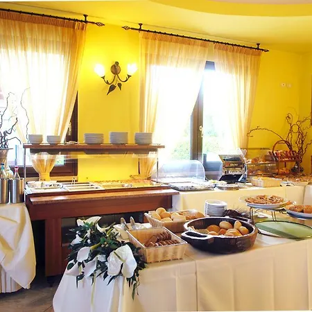 Smeraldo Hotel 3*