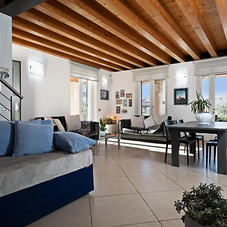 - Regarda Travel Lazise