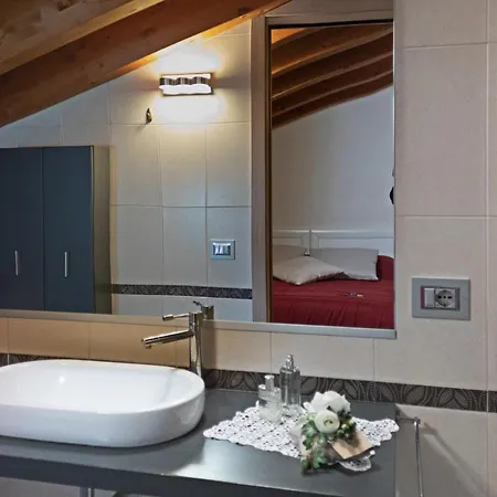 - Regarda Travel Villa *