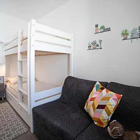 Apartment Zoe - Regarda Travel