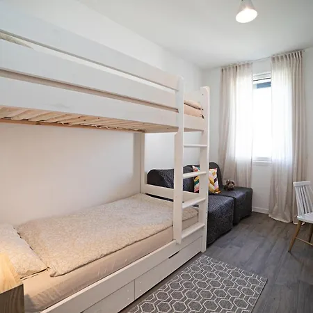 Apartment Zoe - Regarda Travel *