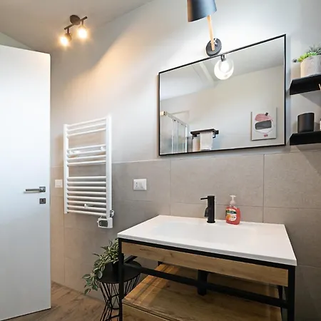Apartment Zoe - Regarda Travel *