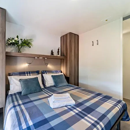 Căn hộ Casa Mobile Est Garda *