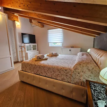 Villa - Regarda Travel *