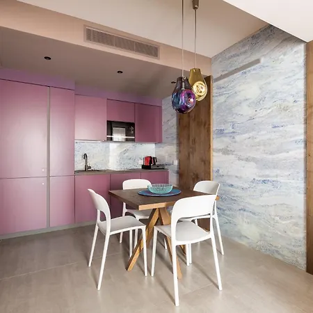 Calle Apartment *