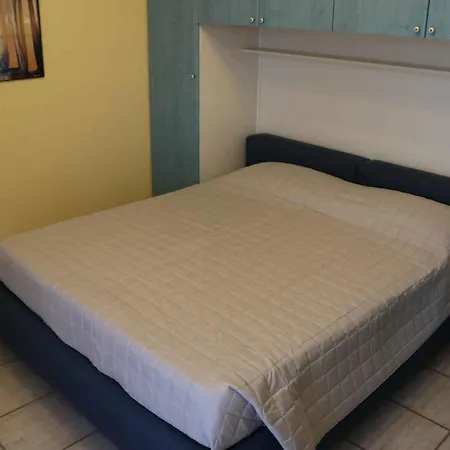 Apartment In - Gardasee 51778