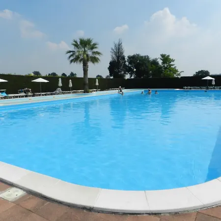 Apple Flat - Regarda Travel Apartment