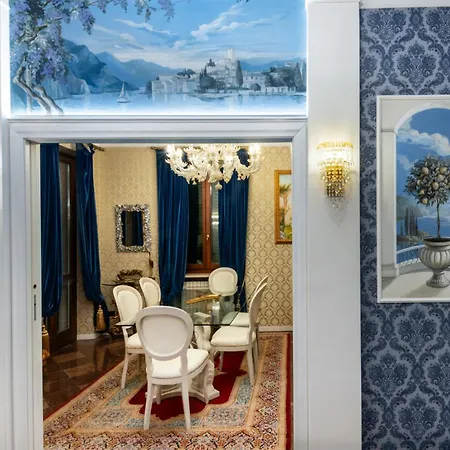 Apartment The Mansion Of Countess Rizzardi On Garda Lazise