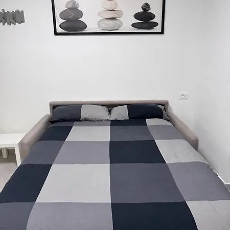 Project Apartment *