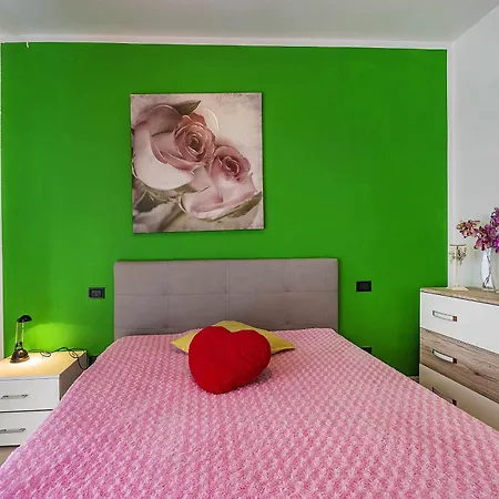 Mokyd04-piscina,giardino Privato,garage,wi-fi,tvs Appartamento *
