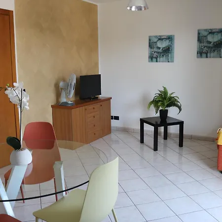 Apartamento In Lazise/gardasee 21986 Lazise