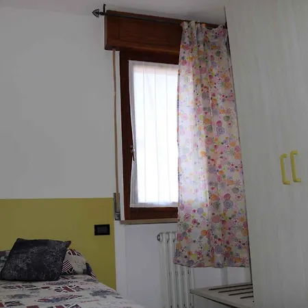 In Lazise/gardasee 21986 Apartamento