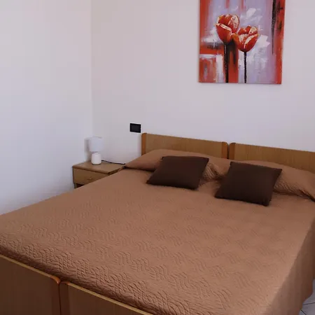 In Lazise/gardasee 21986 Apartamento