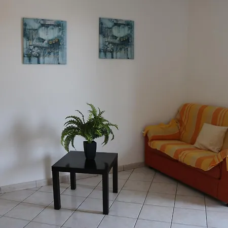In Lazise/gardasee 21986 Apartamento *