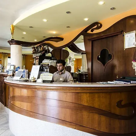 Hotel Smeraldo Lazise