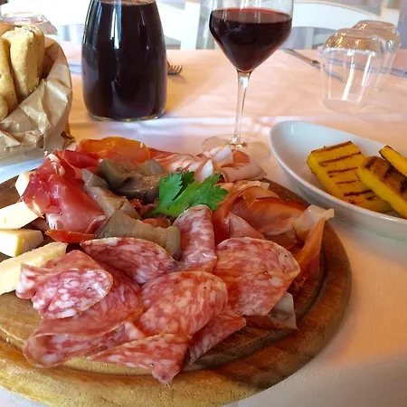 Locanda Corte Montioni *