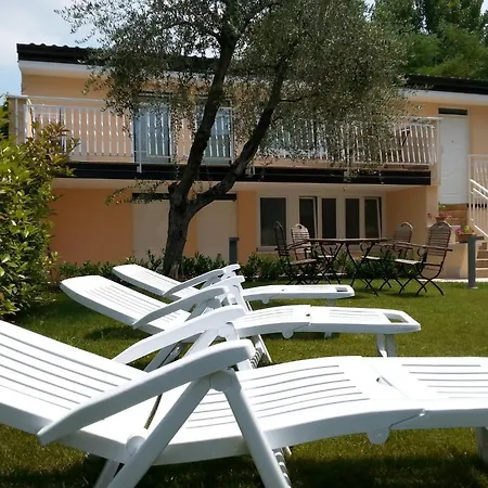 Elison Apartment Lazise