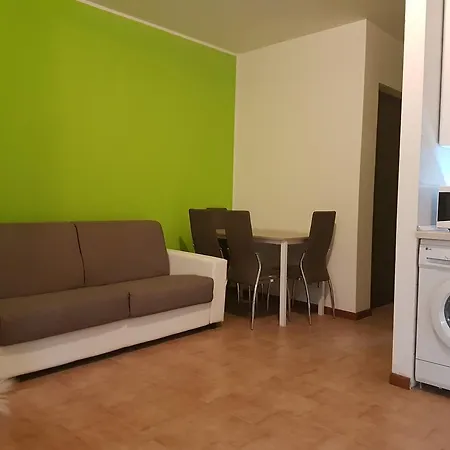 Holiday House Di Fiore Simona *