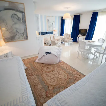 Ca' Del Sol Hotel
